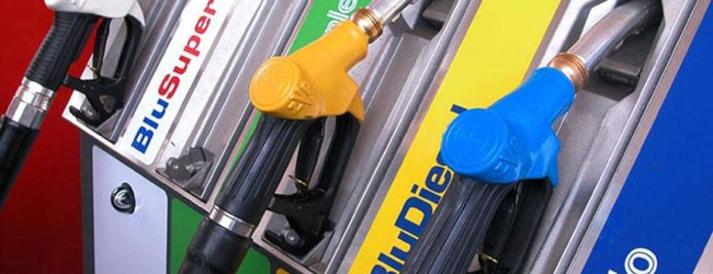 Distributori carburante – Stop a vincoli d’orario: l’erogazione sarà più libera