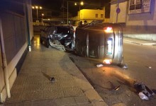 Andria – Incidente in Via Lissa, auto ribaltata: due ventenni feriti