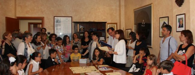 Barletta – Il sindaco riceve gli studenti distintisi  ai giochi logici, linguistici e matematici