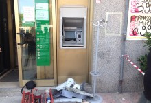 Trani – Assalto al bancomat di piazza Albanese, ingenti i danni