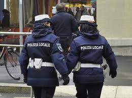 Regione – Emiliano: “Attivate le procedure di assunzione della polizia locale”