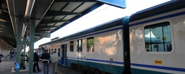 Maltempo – 30 treni coinvolti sulla linea ferroviaria Bari-Foggia