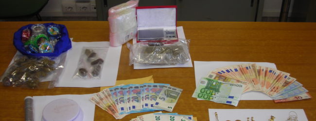 Bari – Compra droga davanti al figlio di 10 anni. Arrestato dai carabinieri