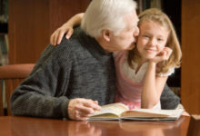 Trani – Nati per leggere: doppio appuntamento per festeggiare i nonni