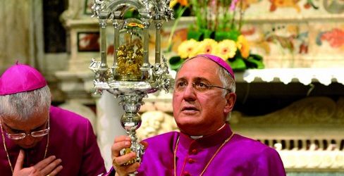 Andria – La riflessione del Vescovo Mansi ” Odio la Chiesa”