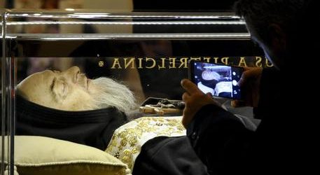 Reliquie Padre Pio volano in Australia: saranno nella cattedrale di Perth