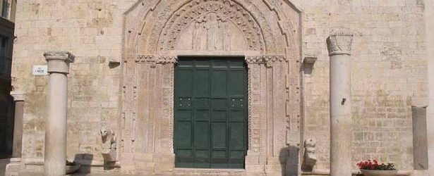 Andria – Riapertura al culto della chiesa di San’Agostino dopo i lavori per l’altare maggiore