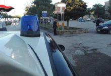 Andria – Scappa “seminando” per strada dosi di hashish: arrestato sorvegliato speciale