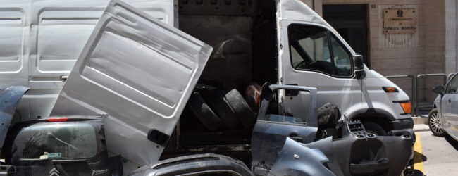 Andria – Arresto e sequestro furgone ad un trentacinquenne