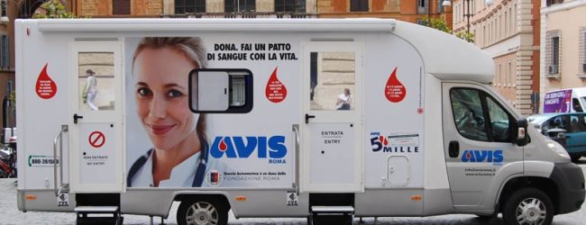 Andria – Per la Giornata Mondiale del donatore di sangue un’autoemoteca in Piazza Umberto I a cura dell’Avis