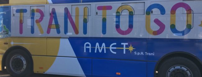 Trani – Bus elettrici nel centro storico: il sindaco inaugura la prima corsa. VIDEO