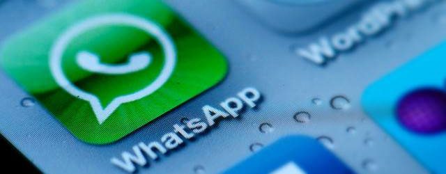 Truffe – WhatsApp, occhio al messaggio bufala che invita a controllare le informazioni. È tutto falso.