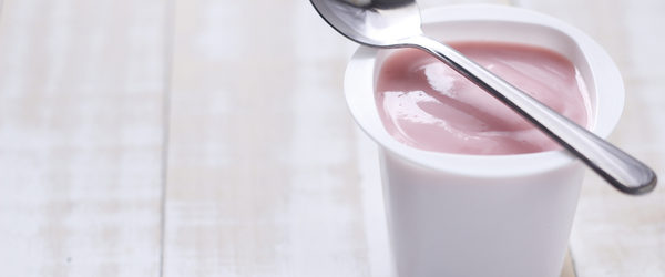 Yogurt ritirato dal mercato perché contiene plastica: ecco la marca a cui appartiene
