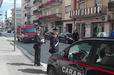 Andria – Carabinieri sequestrano beni per 500 mila euro a trafficante di droga. VIDEO