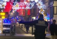 Strasburgo – Attentato ai mercatini di Natale. Tre morti e dodici feriti. È caccia all’uomo.
