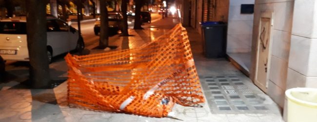 Andria – Nota pizzeria perde clienti a causa di una recinzione pavimentale che dura da 7 mesi