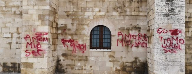 Atti vandalici alla Cattedrale di Trani, Bar.S.A. offre le proprie professionalità per eliminare lo scempio