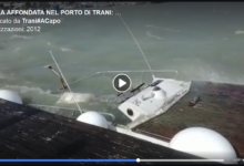 Trani – Barca affonda nel porto, Trani#ACapo: la beffa oltre il danno. VIDEO