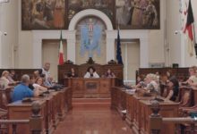 Andria – Niente mensa scolastica prima di gennaio 2020: il tavolo istituzionale si conclude in un nulla di fatto. VIDEO e FOTO