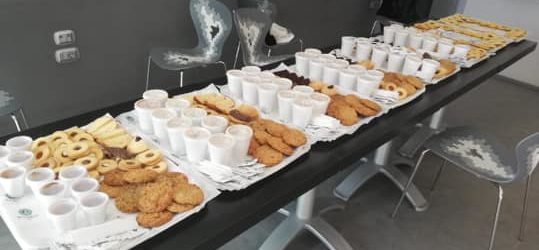 Andria – Il bar “XCafè” dona cappuccini e biscotti all’ospedale “Bonomo”. FOTO
