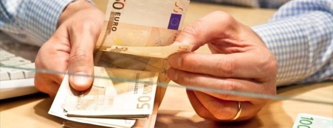 Regione Puglia, c’è l’accordo con le Banche: “Anticiperanno la Cassa Integrazione a costo zero ai lavoratori”